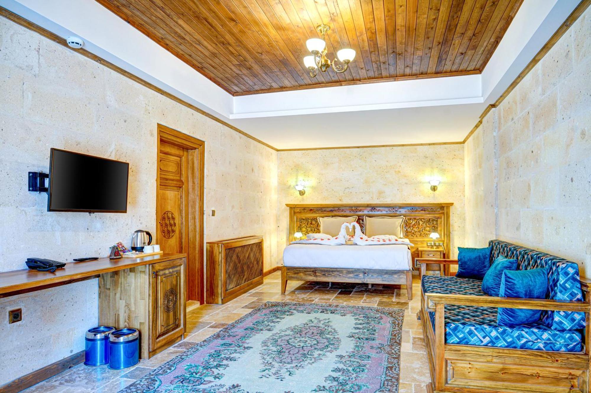 Unique Cappadocia Palace Göreme Exterior foto